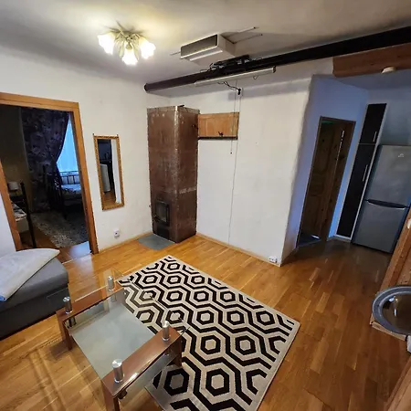 Lejlighed Cozy Halfhouse With Private Garden And Cinema Tartu