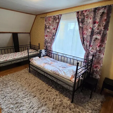 Cozy Halfhouse With Private Garden And Cinema *